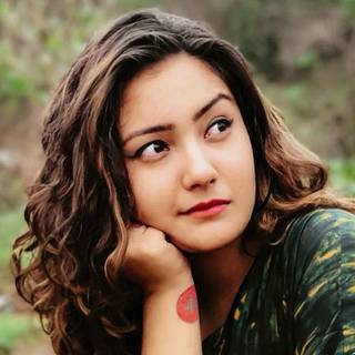 Aashika Bhatia wallpaper