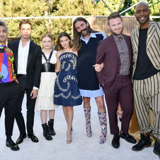 Mille Bobby Brown and Sadie Sink wallpaper