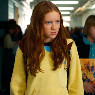 Sophia Lillis and Sadie Sink wallpaper