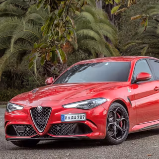 Alfa Romeo Giulia phone wallpaper