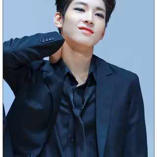 Seventeen Wonwoo wallpaper