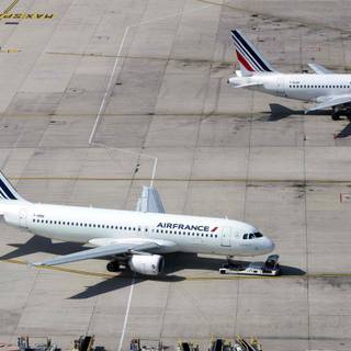 International flights HD wallpaper