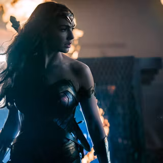 Gal Gadot Wonder Woman wallpaper