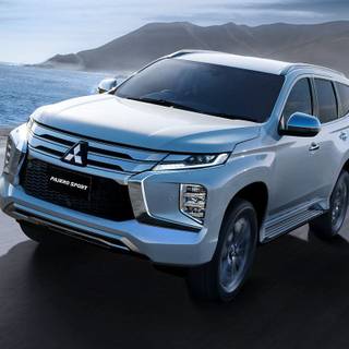 Mitsubishi Montero 2020 desktop wallpaper