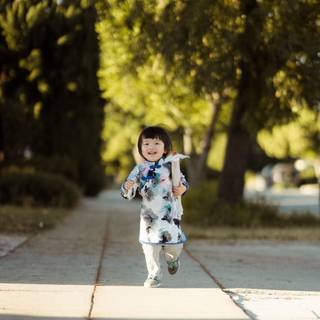 Walking boy wallpaper