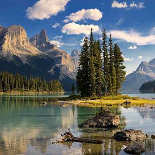 Spirit Lake wallpaper