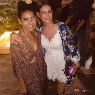 Preeti Jhangiani HD Android wallpaper