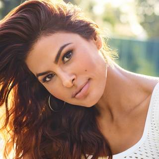 Eva Mendes 4k desktop wallpaper