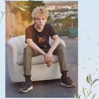 Lev Cameron wallpaper