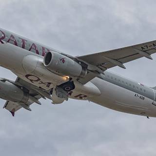 Qatar Airways desktop pics wallpaper