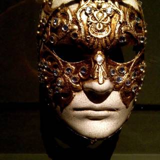 Eyes Wide Shut wallpaper