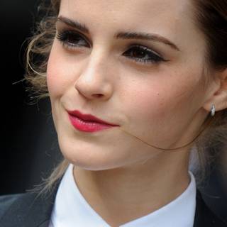 Emma Watson mobile wallpaper