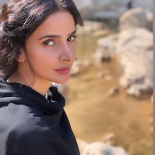 Saba Qamar wallpaper
