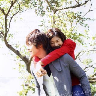 Jung So-min wallpaper