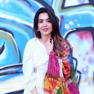 Mansha Pasha wallpaper