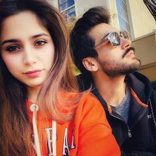 Aima Baig wallpaper