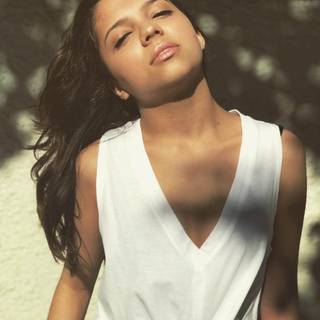 Cree Cicchino wallpaper