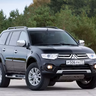 Pajero Sport wallpaper