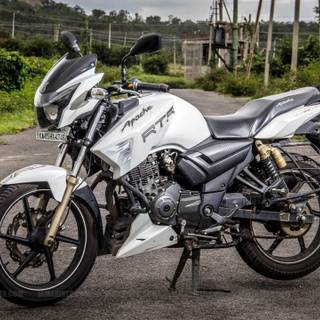 Apache 180 wallpaper