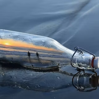 Water bottle wallpaper