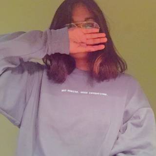 Faceless girl aesthetic light color wallpaper