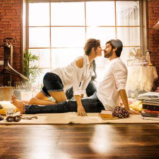 Pyaar Prema Kaadhal wallpaper