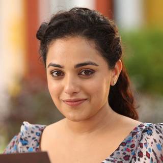 Nithya Menon HD desktop wallpaper
