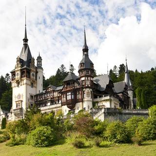 Summer castle wallpaper