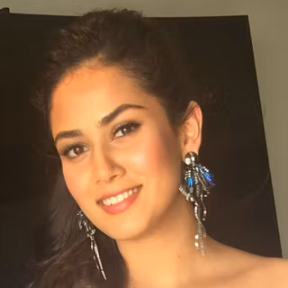 Mira Rajput wallpaper