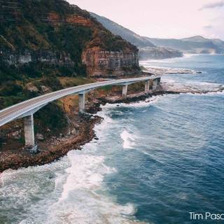 Sea cliff bridge wallpaper