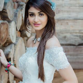 Beautiful Indian girl wallpaper