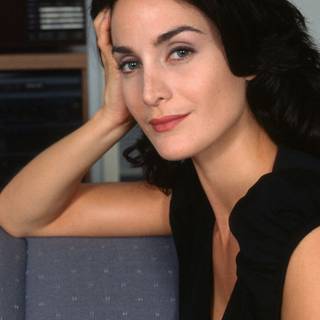 Carrie-Anne Moss wallpaper