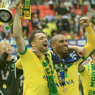Norwich wallpaper