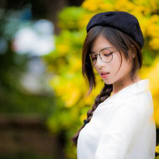 Girls glasses nature beauty wallpaper