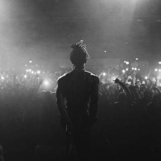 Concert aesthetic XXXTentacion wallpaper