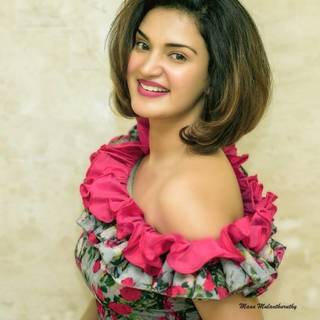 Honey Rose wallpaper