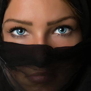 Face cover girl wallpaper