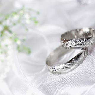 Wedding rings wallpaper