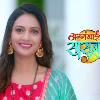 Tejashree Pradhan wallpaper