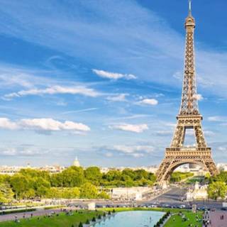 Paris summertime wallpaper