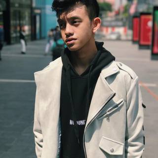Ismail Izzani wallpaper