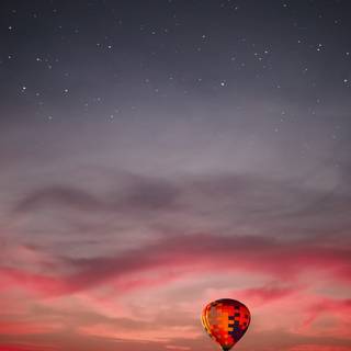 Hot air balloon iPhone wallpaper