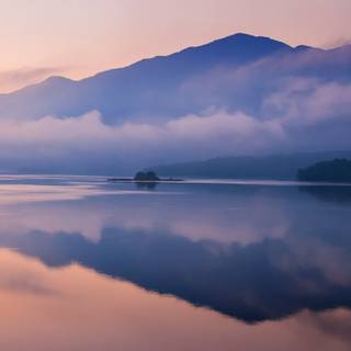 Lake sunrise wallpaper