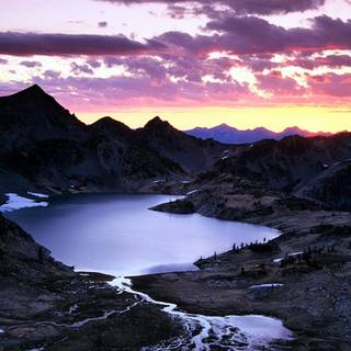 Lake sunrise wallpaper