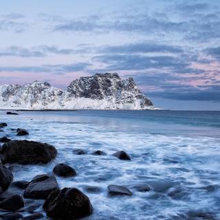 Ocean mountain HD wallpaper