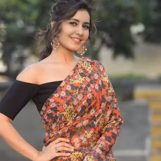 Rashi Khanna saree wallpaper