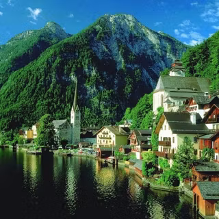 Hallstatt desktop wallpaper