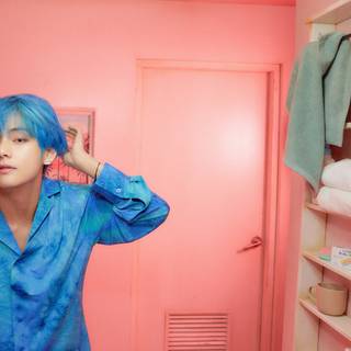 Aesthetic Taehyung laptop wallpaper