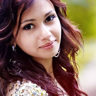 Smart girl wallpaper