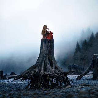 Women and tree wallpaper